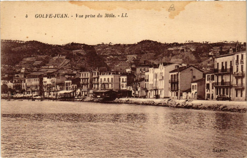 Carte postale ancienne Golfe-Juan - Vue prise du Mole