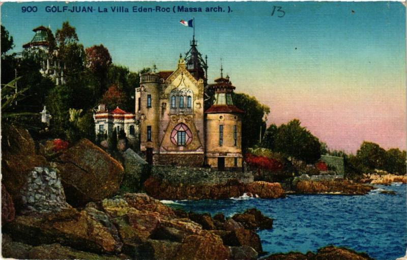 Carte postale ancienne Golfe-Juan - La Villa Eden-Roc (Massa arch.)