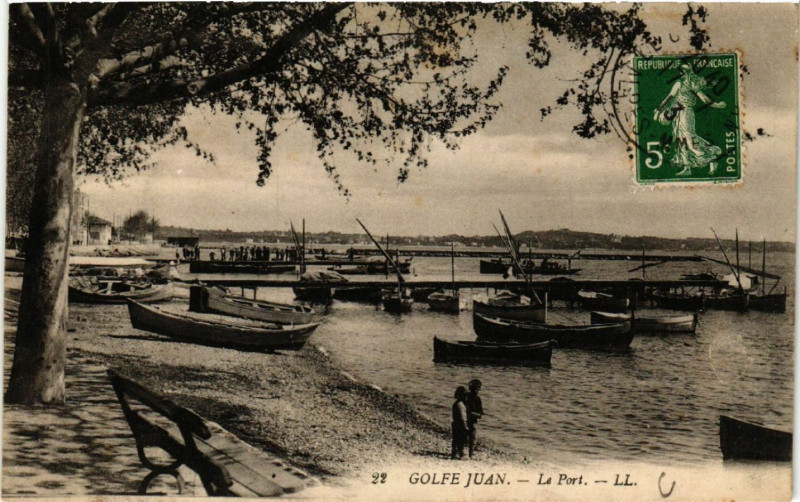 Carte postale ancienne Golfe-Juan - Le Port