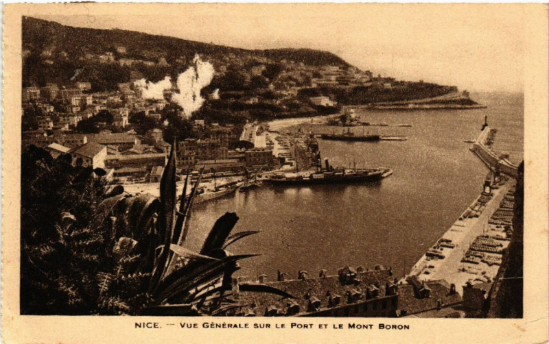 Carte postale ancienne Nice - Vie générale sur le Pont et le Mont Boron à Nice
