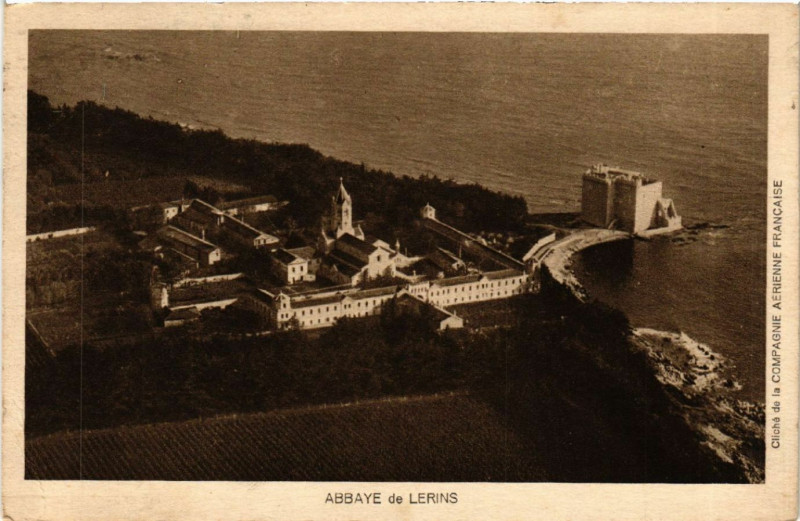 Carte postale ancienne Abbaye de Lerins
