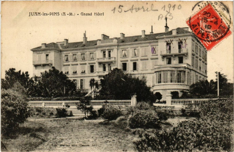 Carte postale ancienne Juan-les-Pins - Grand Hotel
