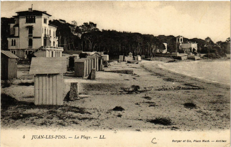 Carte postale ancienne Juan-les-Pins - La Plage