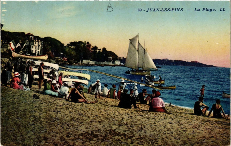 Carte postale ancienne Juan-les-Pins - La Plage