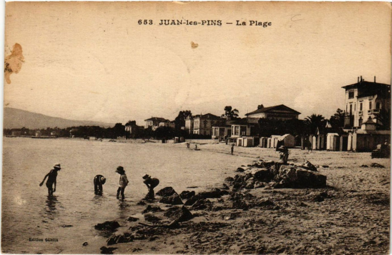 Carte postale ancienne Juan-les-Pins - La Plage