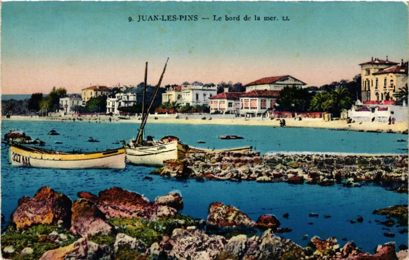 Carte postale ancienne Juan-les-Pins - Le bord de la mer
