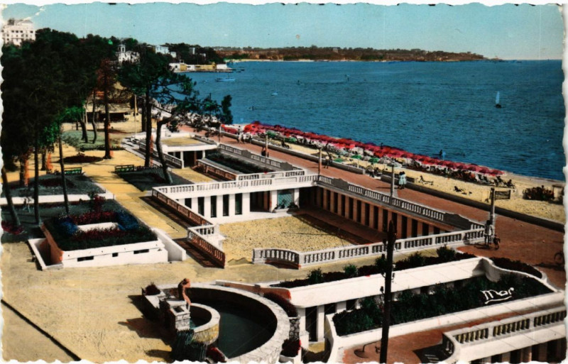 Carte postale ancienne La Cote d'Azur - Juan-les-Pins - Vue d'Ensemble