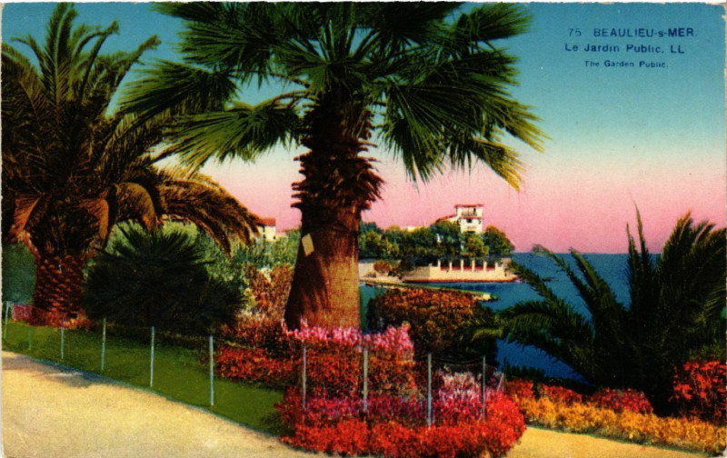 Carte postale ancienne Beaulieu-sur-Mer - Le Jardin Public - The Garden Public à Beaulieu-sur-Mer