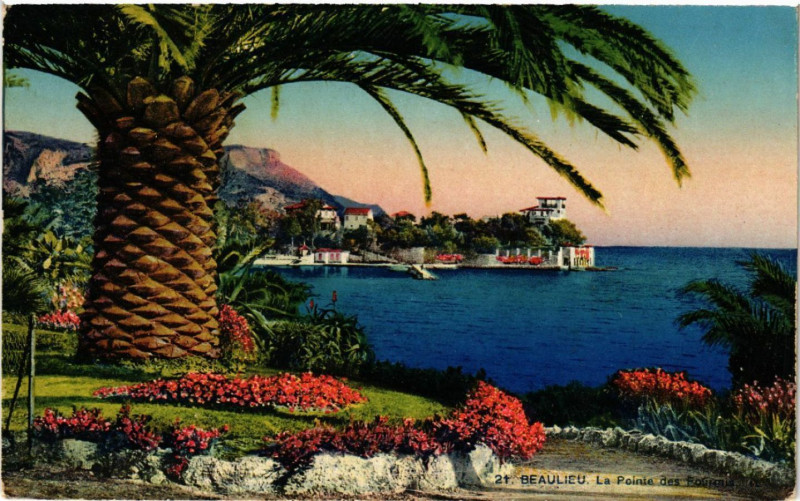 Carte postale ancienne Beaulieu - La Pointe des Fourmie