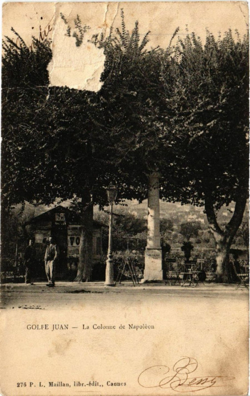 Carte postale ancienne Golfe-Juan - La Colonne de Napoléon
