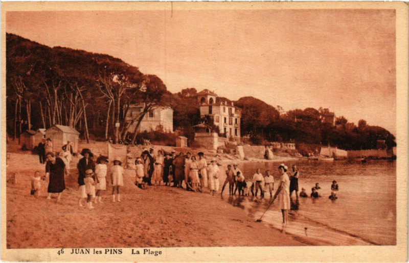 Carte postale ancienne Juan-les-Pins - La Plage