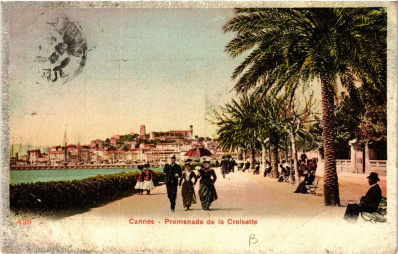 Carte postale ancienne Cannes - Promenade de la Croisette à Cannes