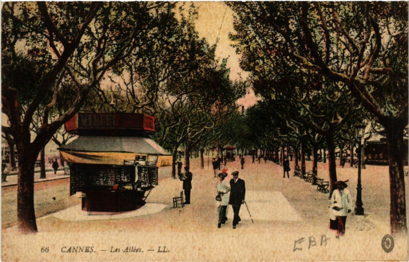 Carte postale ancienne Cannes - Les Allées à Cannes