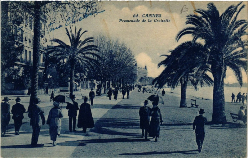 Carte postale ancienne Cannes - Promenade de la Croisette à Cannes
