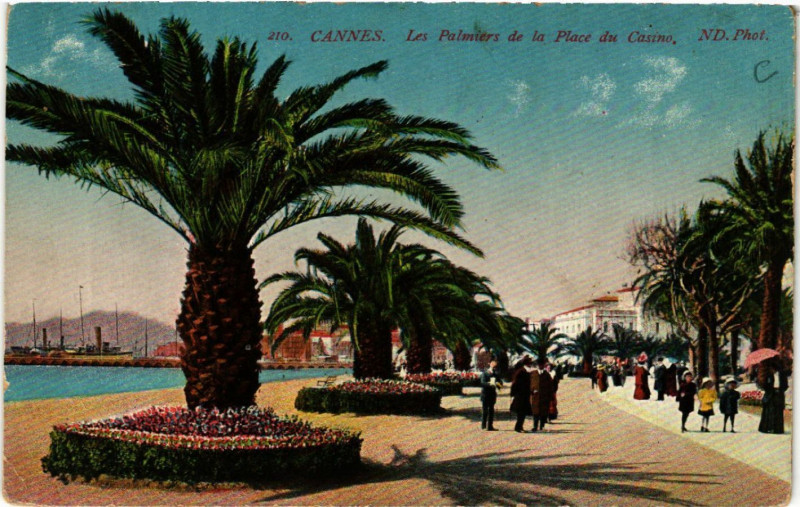 Carte postale ancienne Cannes - Les Paliers de la Place du Casino à Cannes