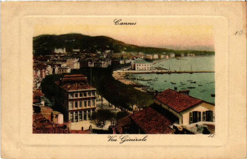 Carte postale ancienne Cannes - Vue générale à Cannes