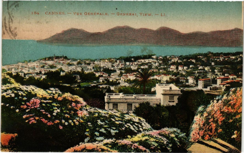 Carte postale ancienne Cannes - Vue générale - General View à Cannes