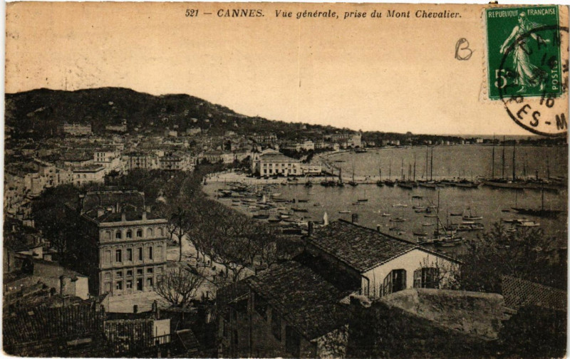 Carte postale ancienne Cannes - Vue générale, prise du Mont Chevalier à Cannes