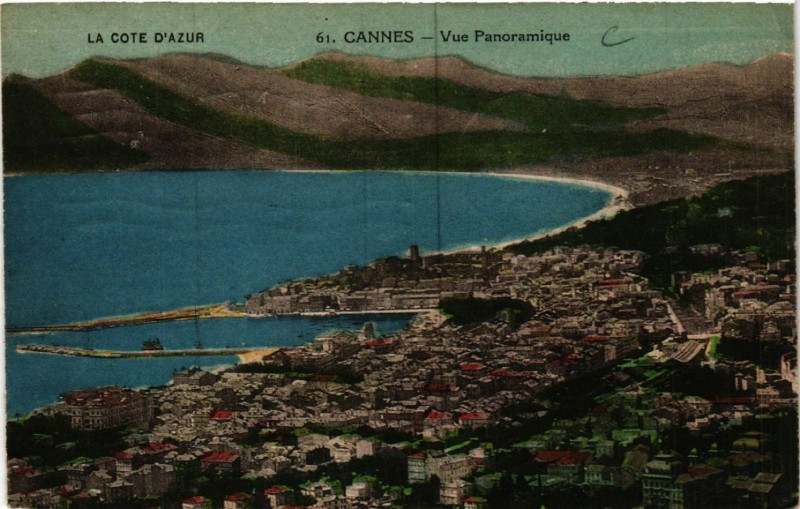 Carte postale ancienne La Cote d'Azur - Cannes - Vue Panoramique à Cannes