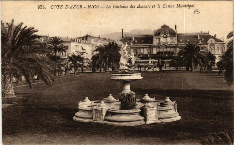 Carte postale ancienne Cote d'Azur - Nice - La Fontaine des Amours et le Casino Municipal à Nice