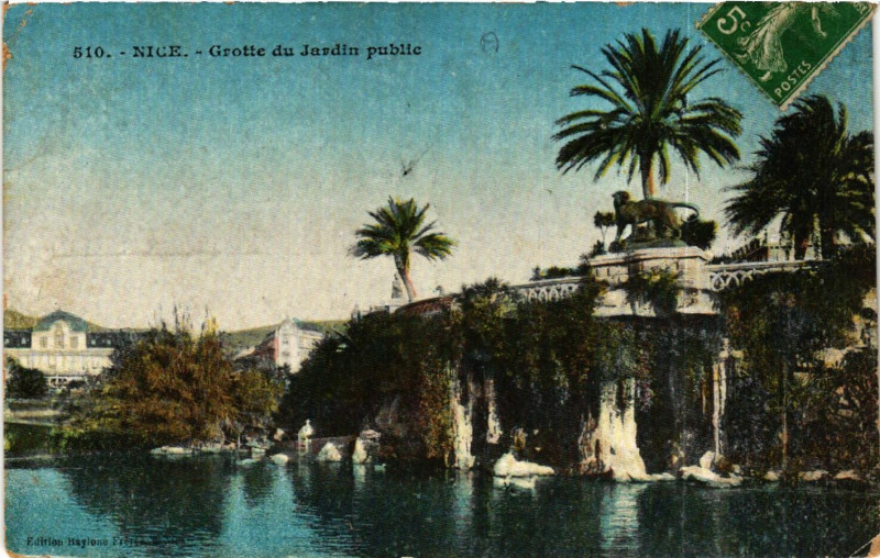 Carte postale ancienne Nice - Grotte du Jardin public à Nice