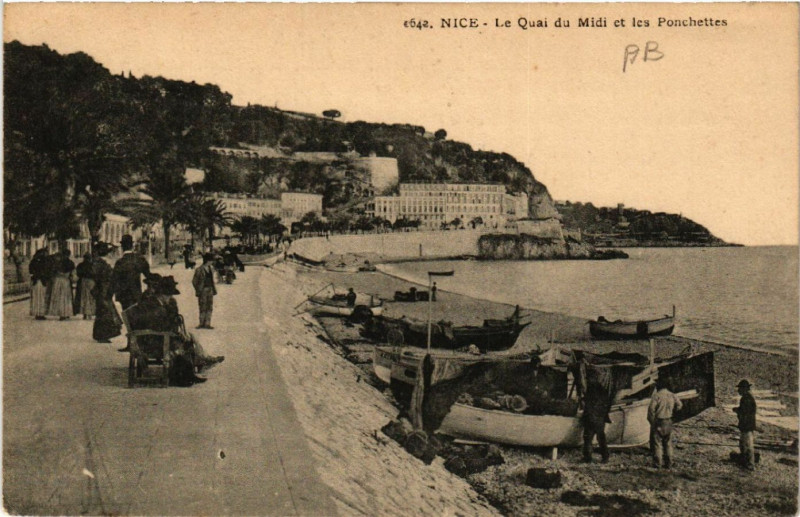 Carte postale ancienne Nice - Le Quai du Midi et les Ponchettes à Nice