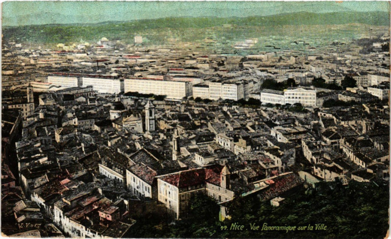 Carte postale ancienne Nice - Vue Panoramique sur la Ville à Nice