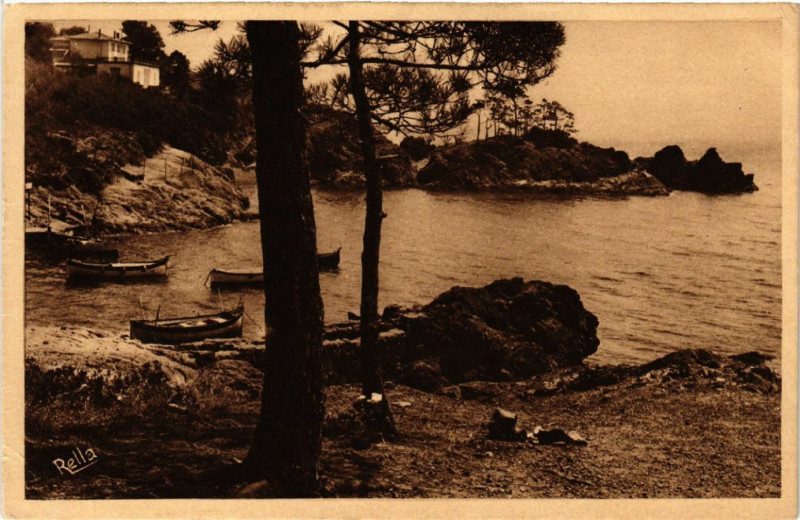 Carte postale ancienne La Cornice d'Or - Miramar d'Esterel - Plage de la Figueirette à Nice