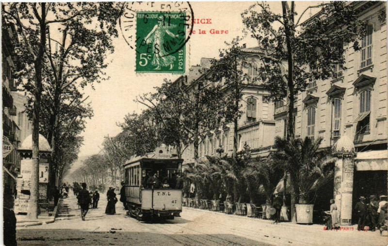 Carte postale ancienne Nice - Rue de la Gare à Nice