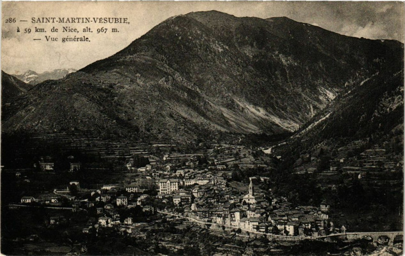 Carte postale ancienne Villefranche Vue générale