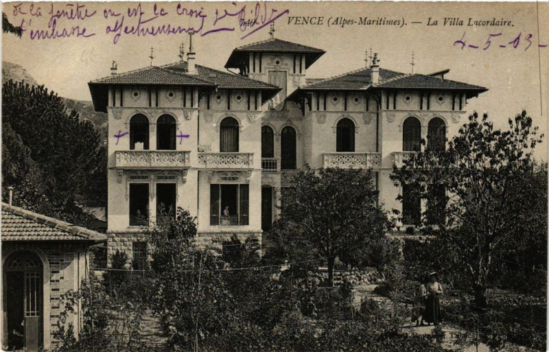 Carte postale ancienne Vence La Villa Lacordaire à Vence