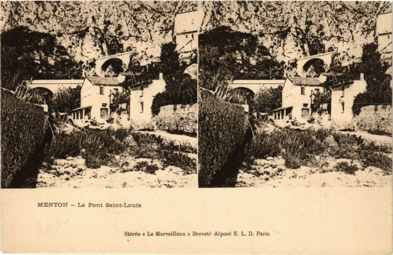 Carte postale ancienne Stereo Menton Le Pont St Louis à Menton