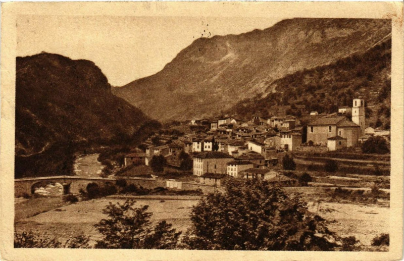 Carte postale ancienne Roquesteron-Puget à Roquestéron