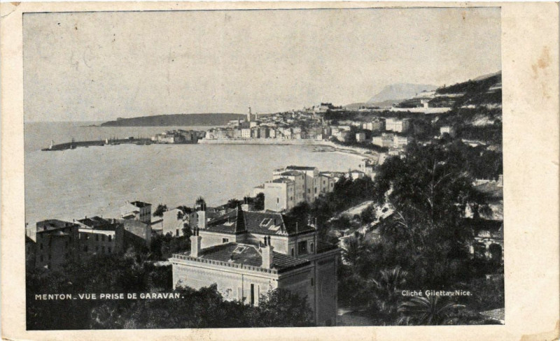Carte postale ancienne Menton Vue prise de Garavan à Menton