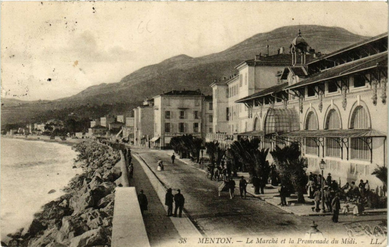 Carte postale ancienne Menton Le Marche et la Promenade du Midi à Menton