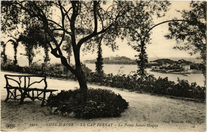 Carte postale ancienne Le Cap Ferrat La Ponte Sainte Hospice