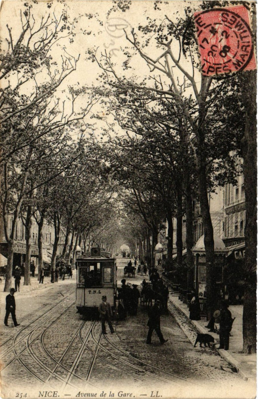 Carte postale ancienne Nice Avenue de la Gare à Nice