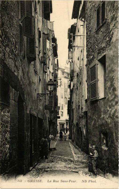 Carte postale ancienne Grasse La Rue Sans-Peur à Grasse
