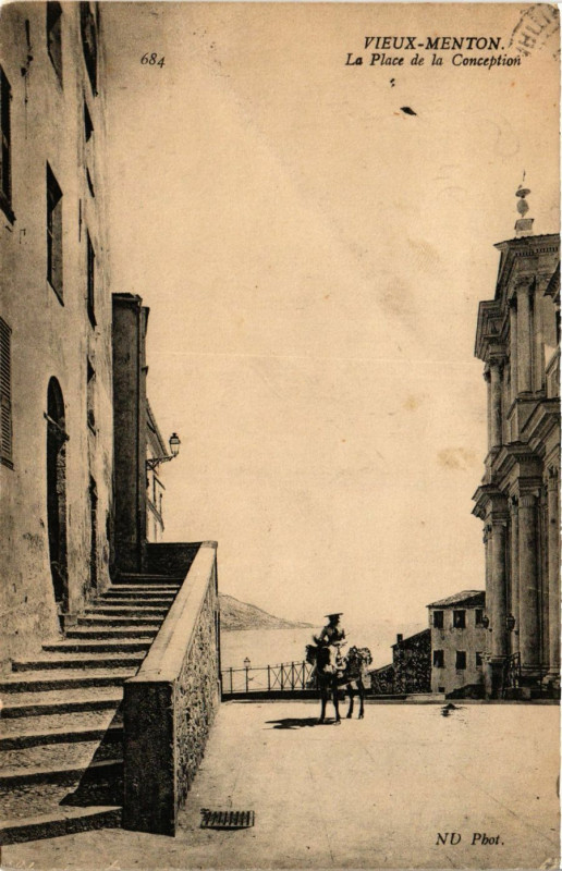 Carte postale ancienne Vieux Menton La Place de la Conception à Menton