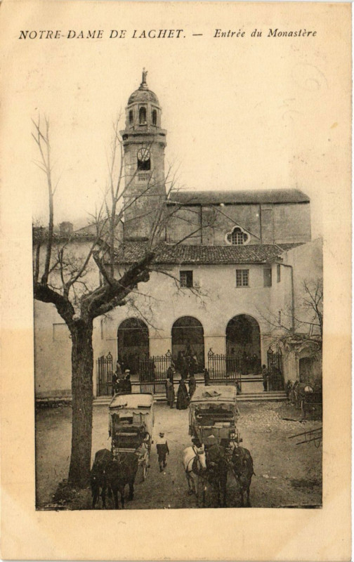 Carte postale ancienne Notre-Dame-de-Lachet Entrée du Monastere