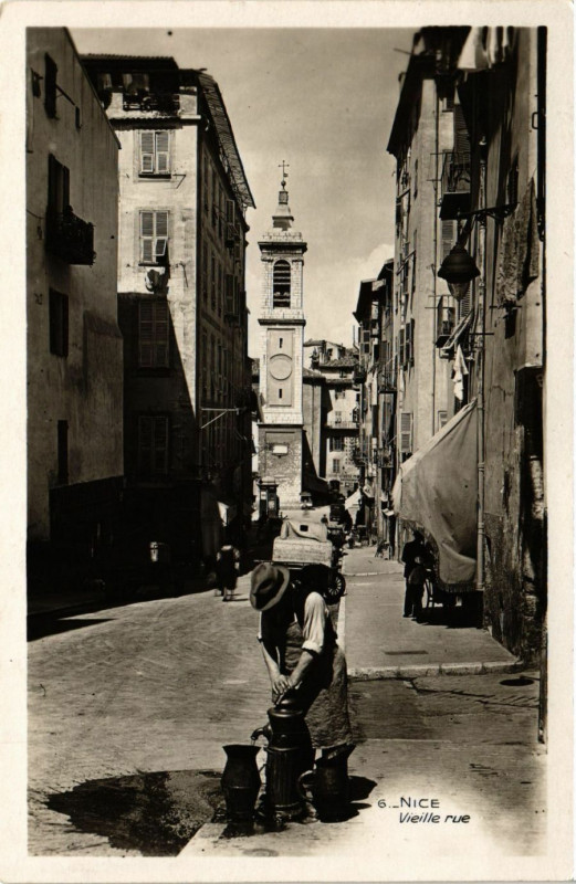 Carte postale ancienne Nice Vieille Rue à Nice