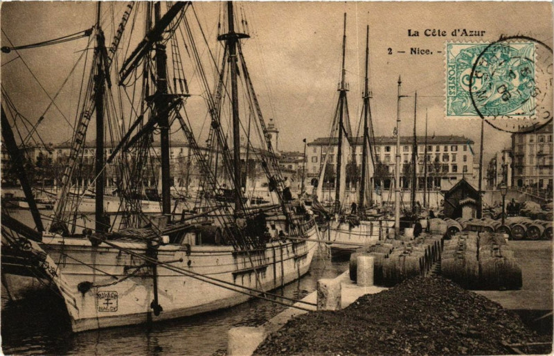 Carte postale ancienne Nice Le Port à Nice