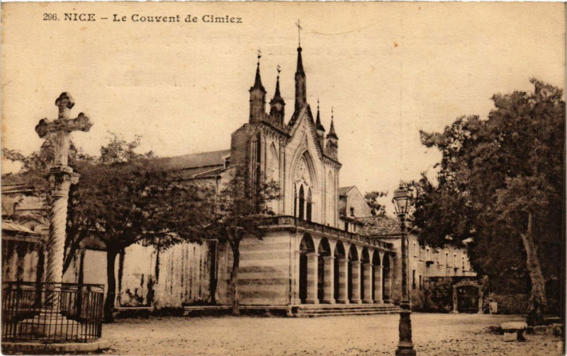 Carte postale ancienne Nice Le Couvent de Cimiez à Nice