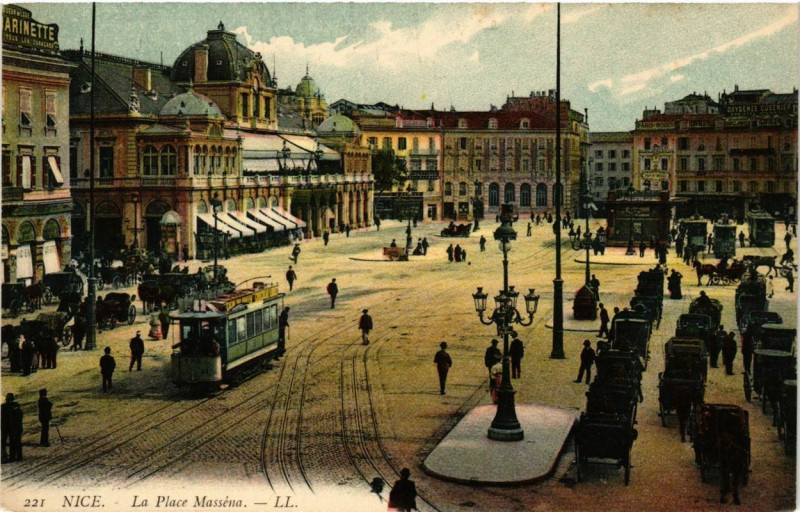 Carte postale ancienne Nice La Palce Massena à Nice