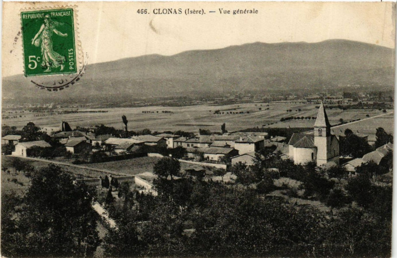 Carte postale ancienne Clonas - Vue générale
