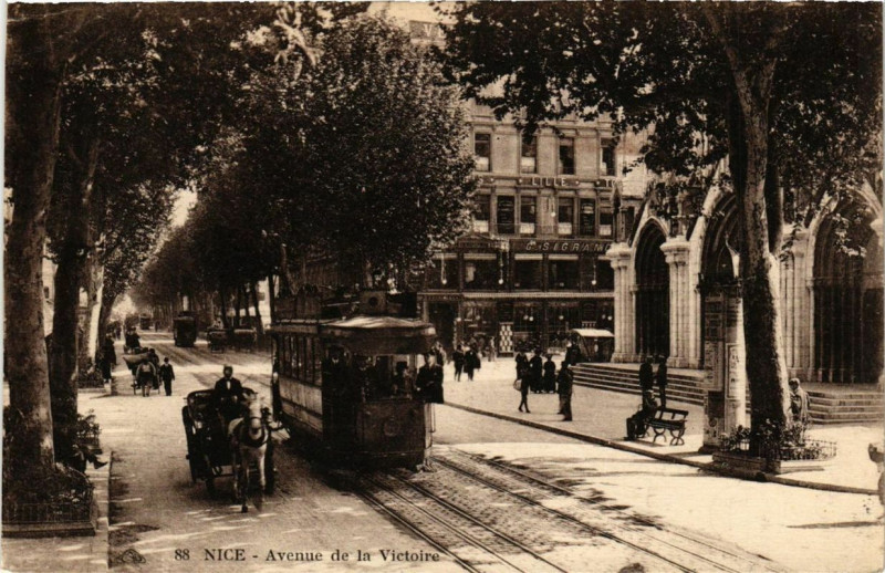 Carte postale ancienne Nice Aveu de la Victoire à Nice