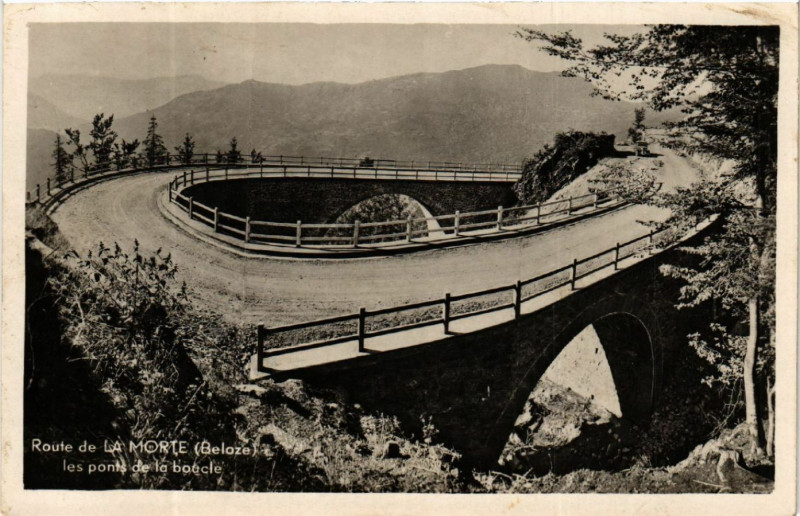 Carte postale ancienne Route de la morte (Beloze) les ponts de la boucle à La Morte