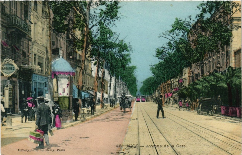 Carte postale ancienne Nice Avenue de la Gare à Nice