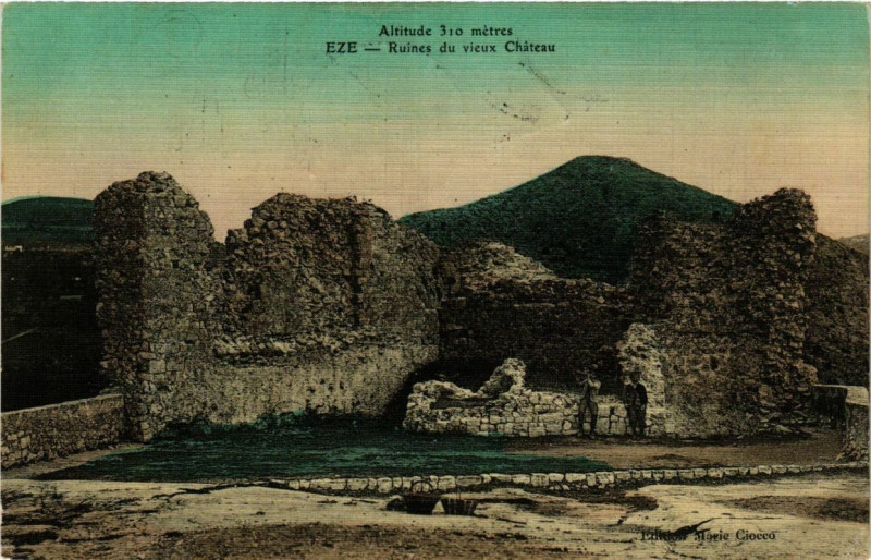 Carte postale ancienne Eze Ruines du vieux Chateau à Èze