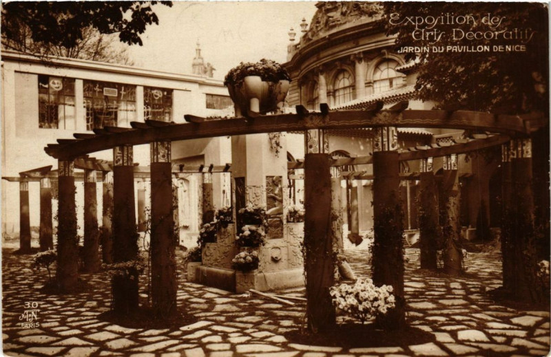 Carte postale ancienne Expo des Arts Deco Nice Jardin du Pavillon à Nice